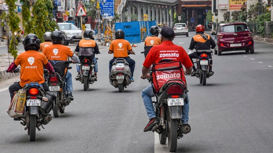 हॉस्पिटलमध्ये आता फूड डिलिव्हरी बॉयला नो एंट्री, ऑर्डर स्वीकारण्यासाठी प्रवेशद्वारावर जावे लागणार 