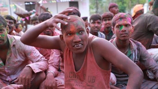 Suraj Chavan In Marathi Movie: 'बिग बॉस मराठी' फेम सुरज चव्हाणचा गोलीगत दणका!