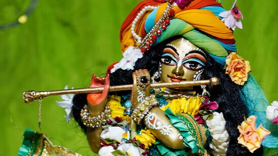 श्रीकृष्ण जयंती, बाळकृष्णाच्या श्रृंगार साहित्याची यादी