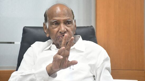 मुंबई हायकोर्टाच्या निर्णयानंतर शरद पवार यांचे बंद मागे घेण्याचे आवाहन
