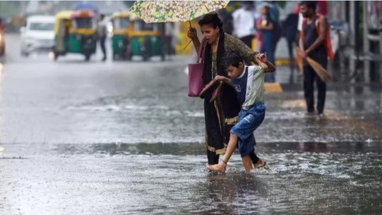 पुढील ३ तासांत मुसळधार पावसाची शक्यता (file pic)