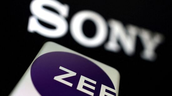 Zee Ent Share Price : एकही पैसा खर्च न करता सोनी इंडियासोबतचा वाद संपला! झी एन्टटेन्मेंटच्या शेअरमध्ये जबरदस्त तेजी