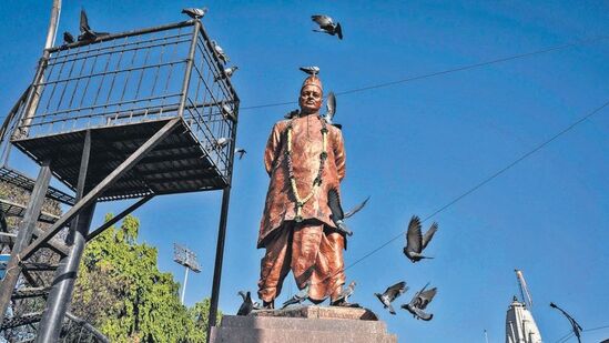 मालवणच्या घटनेनंतर पुणे महापालिका सतर्क! शहरातील ५० हून अधिक पुतळ्यांचे करणार स्ट्रक्चरल ऑडिट