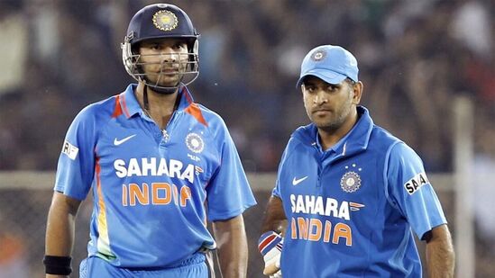 Yuvraj Singh and MS Dhoni : असे हाल करेन सगळं जग तुमच्यावर थुंकेल… युवराजच्या वडिलांनी पातळी सोडली, धोनी-कपिल देववर अश्लाघ्य भाषेत टीका
