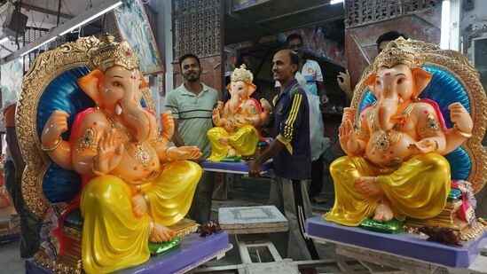 गणेशोत्सवाच्या काळात परीक्षा न घेतल्या जाऊ नयेत; जनता दलाची शिक्षणमंत्र्यांकडे मागणी