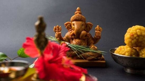 दुर्वा धार्मिकच नव्हे आरोग्याच्यादृष्टीनेही महत्वाचा