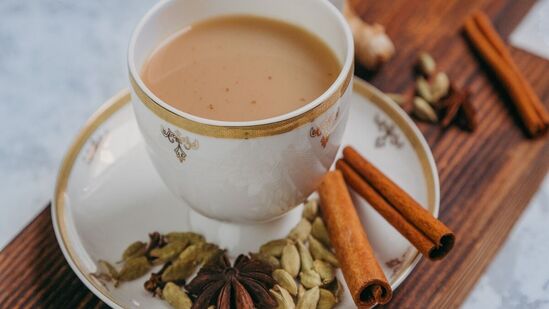 Method of making Ayurvedic tea- आयुर्वेदिक चहा बनवण्याची पद्धत 