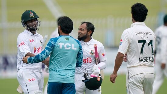 Mushfiqur Rahim : बांगलादेशचा 'हा' फलंदाज टीम इंडियाला नेहमी नडतो, भारताविरुद्ध अनेक शतकं-अर्धशतकं ठोकली