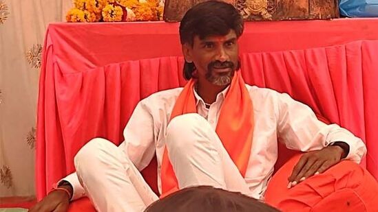 मनोज जरांगे आरक्षणाच्या मागणीसाठी पुन्हा करणार बेमुदत उपोषण