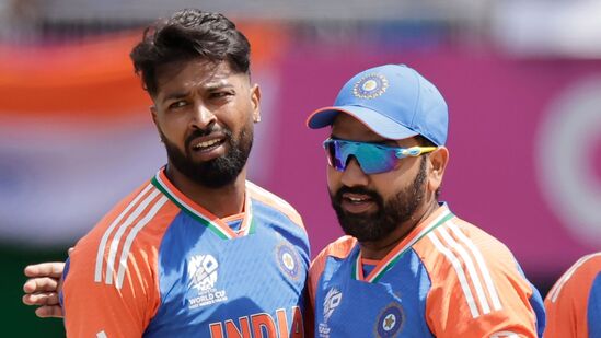 Hardik Pandya : हार्दिक पंड्या कसोटी क्रिकेटमध्ये कधी परतणार? या व्हिडिओतून मिळाले उत्तर!