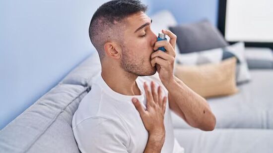 Monsoon Care Tips: पावसाळ्यात दम्याचे व्यवस्थापन करण्यासाठी टिप्स