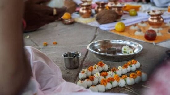 पितृ पक्ष सर्वपितृ अमावस्या २०२४