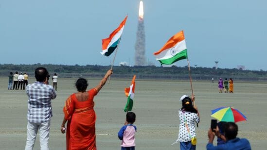 चांद्रयान मोहिमेच्या विस्ताराला आता केंद्रीय मंत्रिमंडळाची मंजुरी 