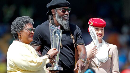 Chris Gayle Birthday : लहानपणी कचरा उचलला, चोरी केली, युनिव्हर्स बॉस ख्रिस गेल आज ३७७ कोटींचा मालक