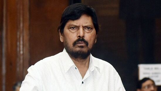 महाराष्ट्र विधानसभेत आरपीय इतक्या जागेवर लढण्यास इच्छुक!