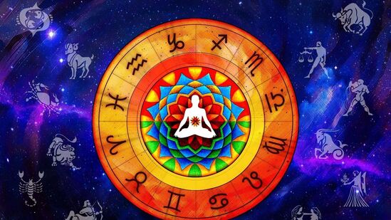 Today Horoscope 22 September 2024 : आज हर्षण व वज्र योग व गरज करण राहील. आज भाद्रपद पंचमी तिथी आहे, चंद्र वृषभ राशीतून भ्रमण करत आहे. योग-संयोगात कसा जाईल आजचा रविवारचा दिवस! वाचा थोडक्यात राशीभविष्य!