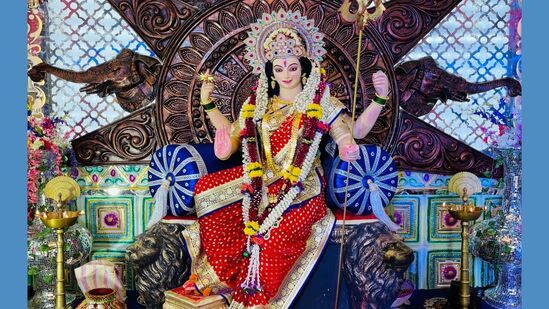 नवरात्रीत देवीच्या पालखीत येण्याने मानवी जीवनावर परिणाम
