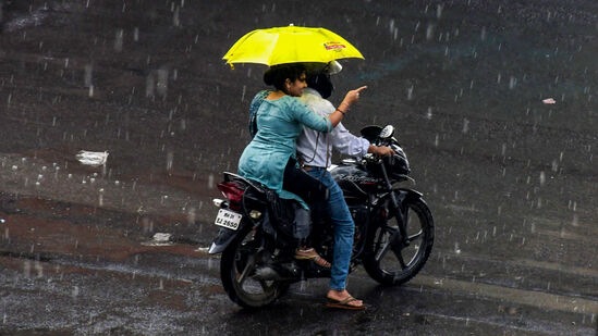 कोकण, मराठवाडा, विदर्भात मुसळधार पावसाचा अंदाज; आज 'या' जिल्ह्यांत तूफान बरसणार