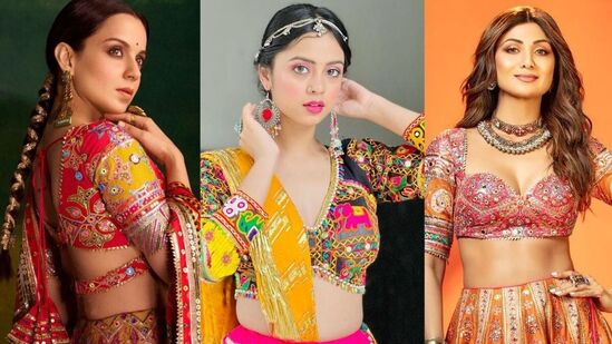 गरबा नाईटसाठी अभिनेत्रींचे लूक - काही दिवसांतच नवरात्रोत्सव सुरू होणार असून त्यासोबत दांडिया-गरबा नाईटही सुरू होणार आहे. गरबा-दांडिया नाईटला फक्त घागरा-चोलीच परिधान केली जात असली, तरी हा आउटफिट नसला तरी अभिनेत्रींचे हे लूक्स जरूर पहा <p>गरबा नाईटसाठी अभिनेत्रींचे लूक - काही दिवसांतच नवरात्रोत्सव सुरू होणार असून त्यासोबत दांडिया-गरबा नाईटही सुरू होणार आहे. गरबा-दांडिया नाईटला फक्त घागरा-चोलीच परिधान केली जात असली, तरी हा आउटफिट नसला तरी अभिनेत्रींचे हे लूक्स जरूर पहा</p>