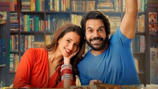 राजकुमार राव आणि तृप्ती डिमरी यांचा 'विकी विद्या का वो वाला व्हिडिओ' हा चित्रपट ११ ऑक्टोबरला प्रदर्शित होत आहे. या चित्रपटाचा ट्रेलर आणि अनेक गाणी रिलीज झाली आहेत.