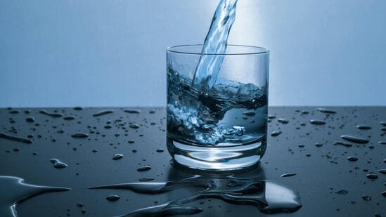 Benefits of drinking water for face