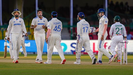 IND vs BAN Day 4 : कानपूर कसोटीत एकाच दिवशी १८ विकेट आणि ४३७ धावा, भारत-बांगलादेश सामना रोमहर्षक स्थितीत