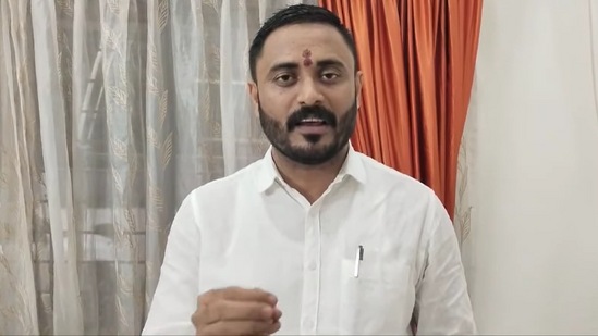 आमदार देवेंद्र भुयार 