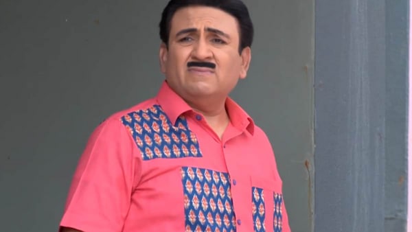 TMKOC: बाल्कनीमध्ये बबिताजी दिसली नाही म्हणून जेठालालला आले टेन्शन, नेमकं काय झालं वाचा