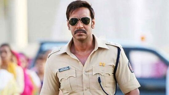 'सिंघम अगेन' हा चित्रपट पाहणार असाल आणि सिंघम मालिकेतील आधीचे चित्रपट पाहिले नसतील तर मजा नाही. म्हणून, प्रथम तुम्ही सिंघम, सिंघम रिटर्न्स, सिम्बा आणि सूर्यवंशी पहा