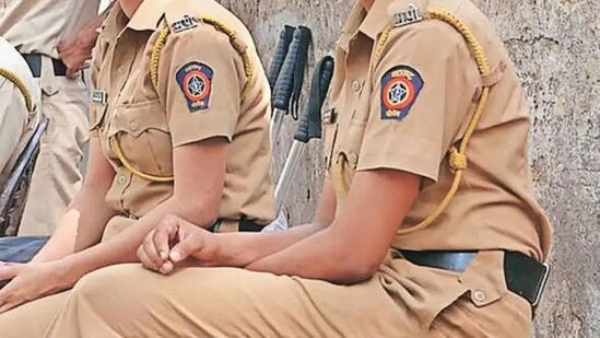 गर्भवती पोलीस अधिकाऱ्यांना साडी नेसून ड्युटी करण्याची परवानगी; राज्य सरकारचा मोठा निर्णय