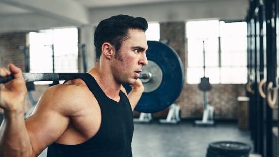 मजबूत शरीर आणि लवचिकता-धनुरासन केल्याने शरीर मजबूत तर होतेच पण त्याचबरोबर शरीरात लवचिकताही येते. जे कंबर आणि खांद्याच्या दुखण्यापासून आराम देते मजबूत शरीर आणि लवचिकता-धनुरासन केल्याने शरीर मजबूत तर होतेच पण त्याचबरोबर शरीरात लवचिकताही येते. जे कंबर आणि खांद्याच्या दुखण्यापासून आराम देते