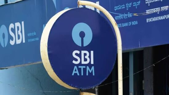 स्टेट बँकेचा कर्जदारांना मोठा दिलासा; अल्पमुदतीच्या कर्जावरील व्याजदरात कपात