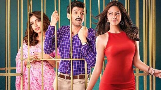 'पति पत्नी और वो' हा देखील कार्तिक आर्यनच्या रिलीजनंतर पहिल्या तीन दिवसांत सर्वाधिक कमाई करणाऱ्या सिनेमांच्या यादीत आहे. या चित्रपटाचे पहिल्या वीकेंडचे कलेक्शन ३५ कोटी ९४ लाख रुपये होते. 'पति पत्नी और वो' हा देखील कार्तिक आर्यनच्या रिलीजनंतर पहिल्या तीन दिवसांत सर्वाधिक कमाई करणाऱ्या सिनेमांच्या यादीत आहे. या चित्रपटाचे पहिल्या वीकेंडचे कलेक्शन ३५ कोटी ९४ लाख रुपये होते.