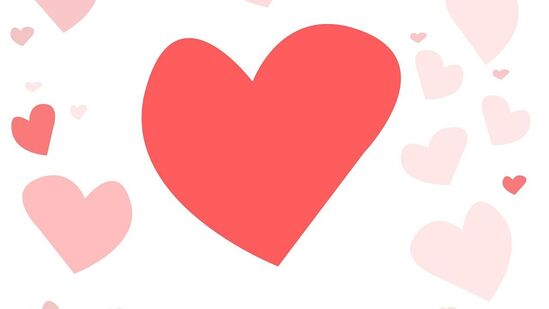 मेष :&nbsp;या सप्ताहात ऑफीसमध्ये रोमान्स किंवा फ्लर्ट चांगले नाही, विशेषत: ज्यांचे लग्न झाले आहे. नात्यातील काही किरकोळ दुरावा भरून निघेल आणि प्रेम जीवन रोमँटिक होईल. अनावश्यक चर्चा टाळावी, ज्याचा तुमच्या नात्यावर वाईट परिणाम होऊ शकतो. ज्यांनी नुकतेच नवीन नात्याची सुरुवात केली आहे, ते आपल्या जोडीदारासोबत जास्त वेळ घालवतील.