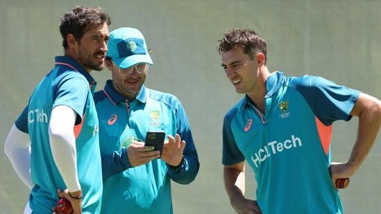 IND vs AUS : आयपीएल ऑक्शनसाठी पर्थ कसोटी सोडणार 'हा' दिग्गज, ऐनवेळी ऑस्ट्रेलियाला मोठा झटका