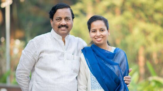 रायगड जिल्ह्यातील श्रीवर्धन मतदारसंघातून राष्ट्रवादी कॉंग्रेसचे प्रदेशाध्यक्ष, खासदार सुनील तटकरे यांची मुलगी, राष्ट्रवादी कॉंग्रेसच्या उमेदवार अदिती तटकरे या विजयी झाल्या. अदिती यांनी राष्ट्रवादी कॉंग्रेस-शरद पवार पक्षाचे उमेदवार अनिल नवगाने यांचा ७७ हजार मतांनी पराभव केला. अदिती यांचे वडील सुनील तटकरे हे रायगडचे खासदार आहेत.&nbsp;