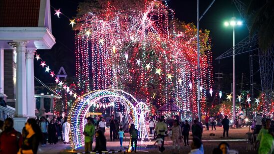 तिरुवनंतपुरममधील ख्रिसमसच्या पूर्वसंध्येला वेट्टूकड चर्चला लोकांनी भेट दिली व या ठिकाणी प्रार्थना केली.&nbsp;