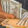 बँक बंद झाल्याने सर्वात जास्त नुकसान कोणाचे होते, सरकारचे की सामान्य माणसाचे? वाचा