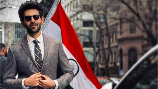 आता कार्तिक त्याच्या आगामी 'तू मेरी में तेरा मैं तेरा तू मेरी' या चित्रपटासाठी मानधन म्हणून ५० कोटी रुपये घेत आहे. आता कार्तिक त्याच्या आगामी 'तू मेरी में तेरा मैं तेरा तू मेरी' या चित्रपटासाठी मानधन म्हणून ५० कोटी रुपये घेत आहे.