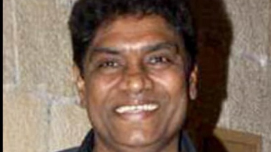 अखियों से गोली मारे हा चित्रपट २००२ मध्ये प्रदर्शित झाला होता. या चित्रपटातील जॉनी लिवरच्या पात्राचे नाव सुब्रमण्यम होते. हा चित्रपट तुम्ही यूट्यूबवर मोफत पाहू शकता.