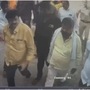 कराड व गँग एकत्रितपणे बाहेर पडताना