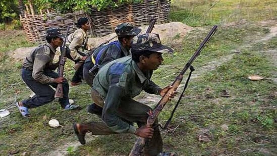 गडचिरोली हादरले! नक्षलवाद्यांनी माजी पंचायत समितीच्या सभापतीची निर्दयीपणे केली हत्या