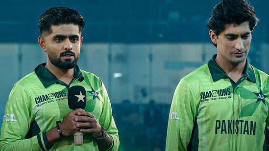 Champions Trophy : ही तर आयर्लंडची जर्सी… चाहत्यांनी उडवली पाकिस्तानच्या जर्सीची खिल्ली