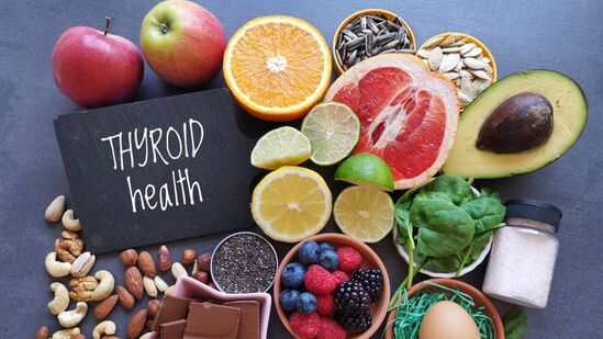 थायरॉइड मध्ये काय खाऊ नये थायरॉइड मध्ये काय खाऊ नये
