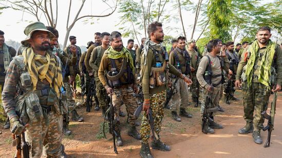 नक्षलवादाविरोधी लढाईला मोठे यश