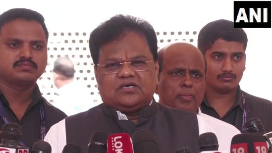 तानाजी सावंत