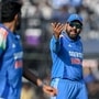 Rohit Sharma : इंग्लंडला फ्रीमध्ये ४ धावा दिल्या, रोहितनं गौतम गंभीरच्या लाडक्या खेळाडूला खडसावलं, पाहा