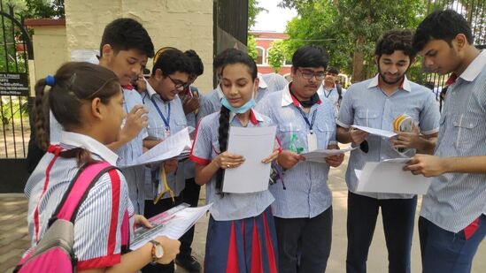 बोर्डाच्या नमुना पेपरमधून प्रश्न विचारले जातील का? वाचा, सीबीएससी परीक्षेसंबंधी महत्त्वाची उत्तरे