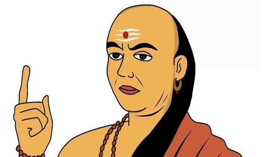 आचार्य चाणक्य यांची 'ही' धोरणे अवलंबून तुम्हीही बनू शकता आयुष्याचे विजेता! जाणून घ्या