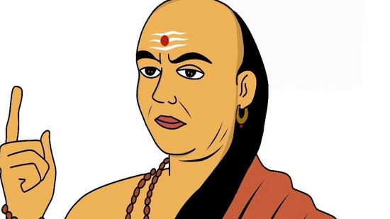 'अशा' स्त्रिया समाज आणि कुटुंबासाठी असतात महत्त्वाच्या! आचार्य चाणक्य म्हणतात...